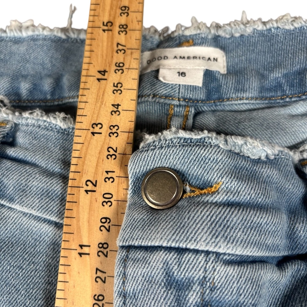Good American Light Wash High Rise Flare Jeans Raw Hem Sz 16 Blue Denim festival - Picture 7 of 10